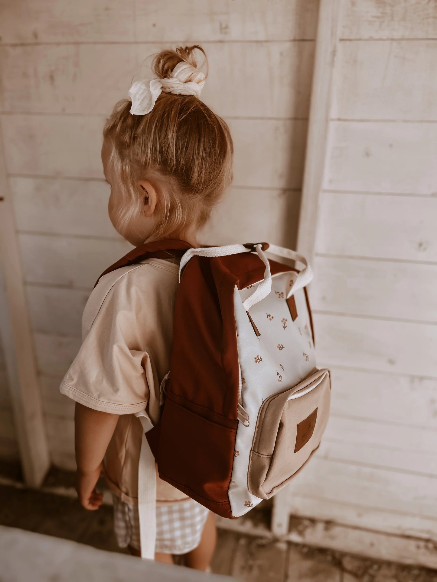 Mrs.Ertha Rucksack Flower Buds