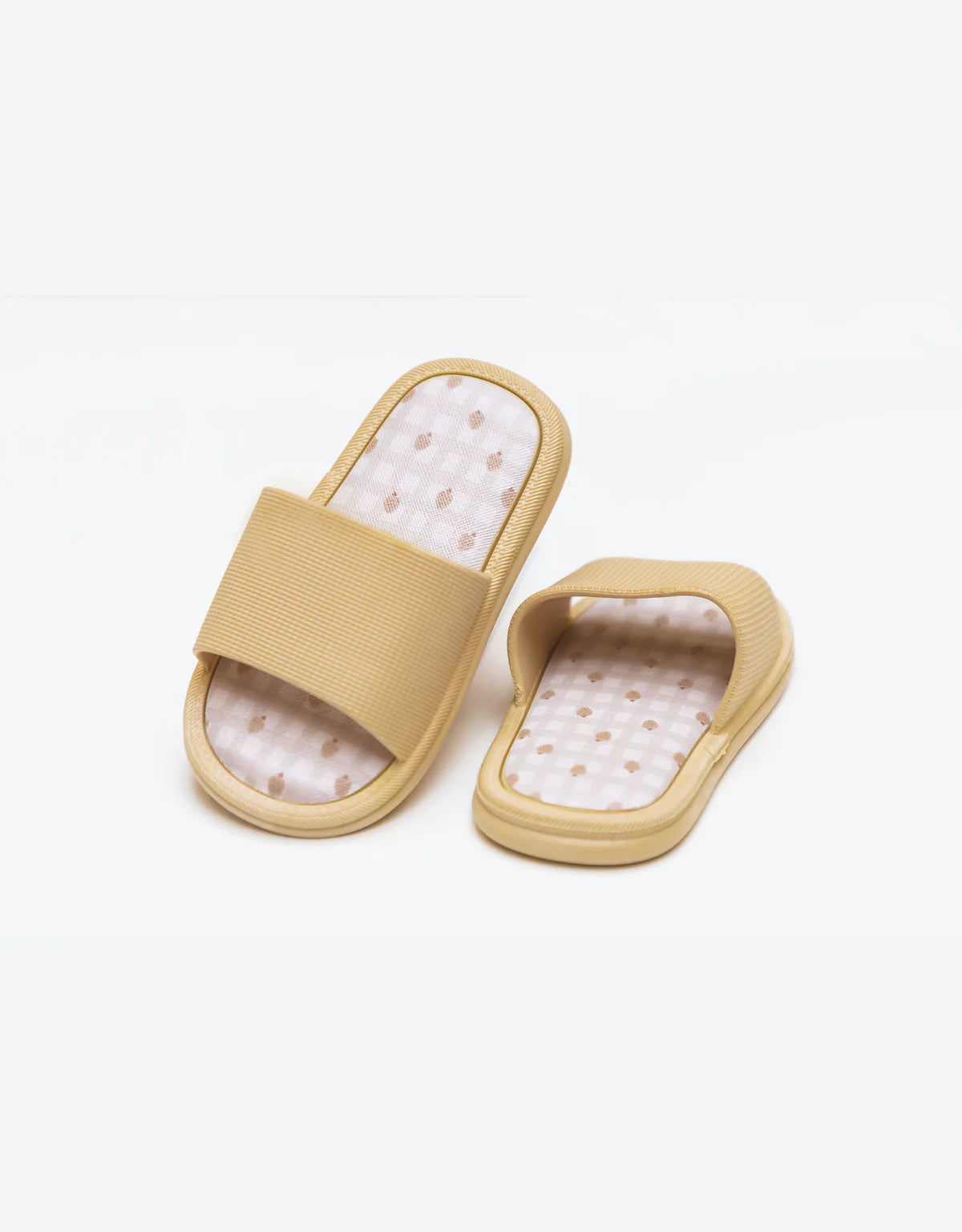 Mrs.Ertha Slippers Latte