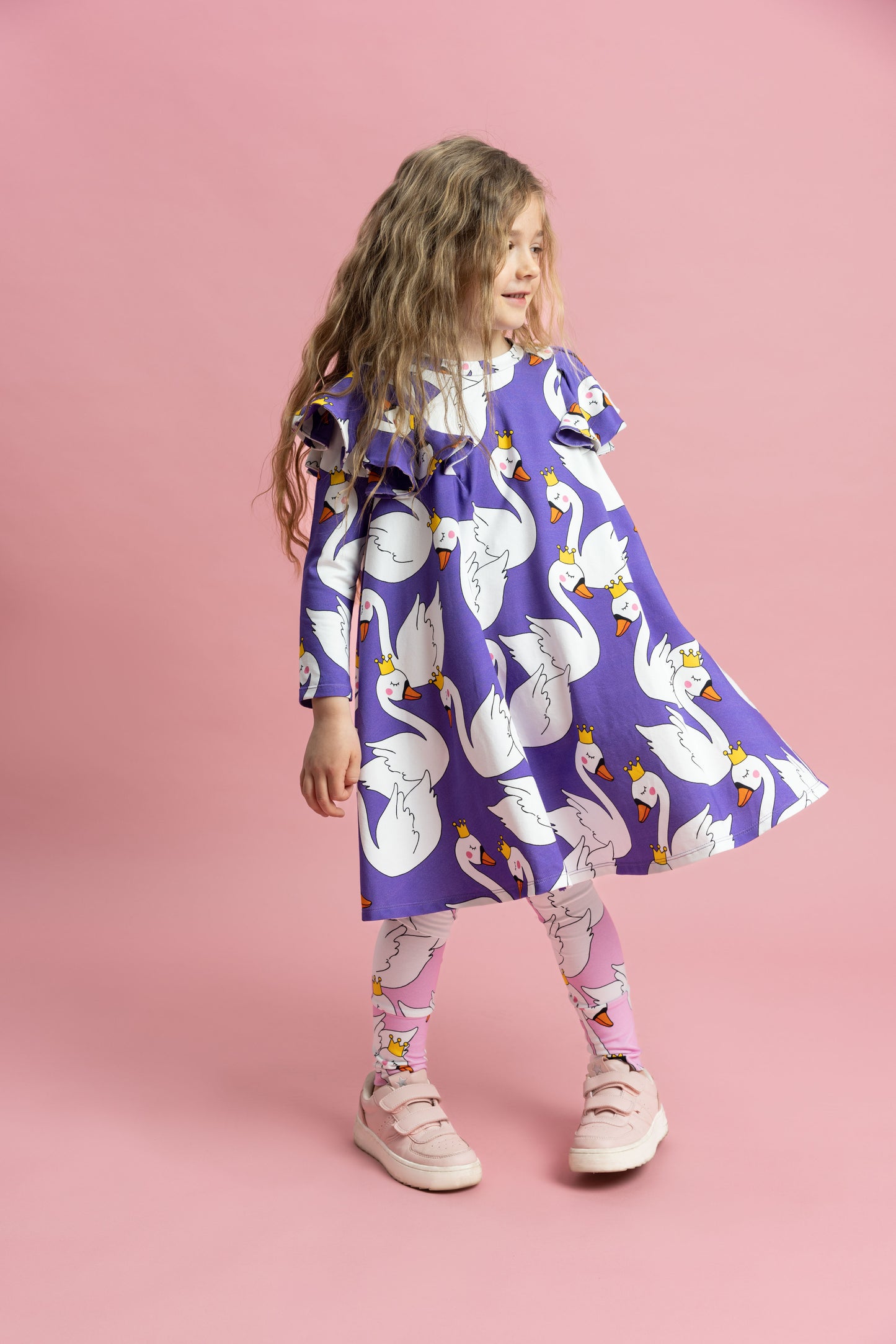 KUKUKID Pompom Kleid Swan violet